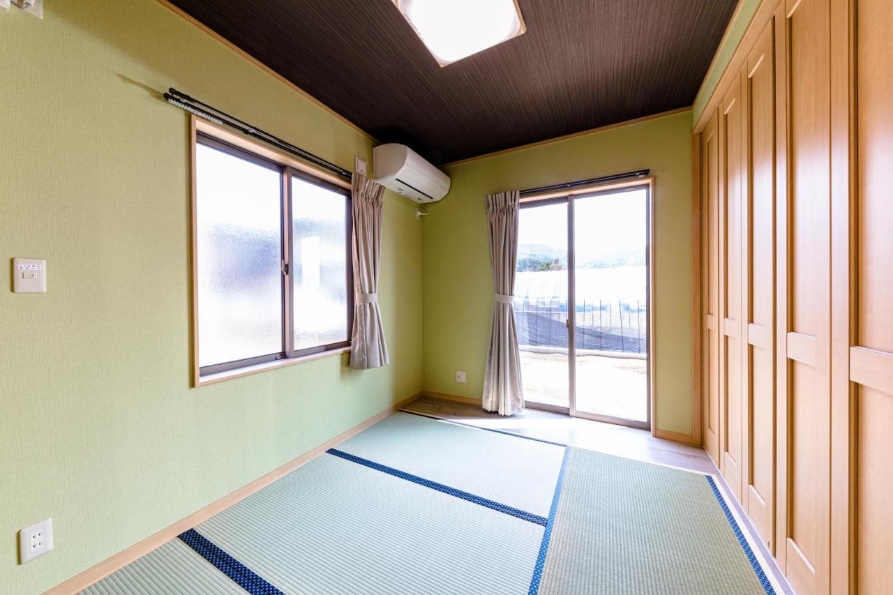 Furaku-Dog Villa Fujikawaguchiko Exteriör bild